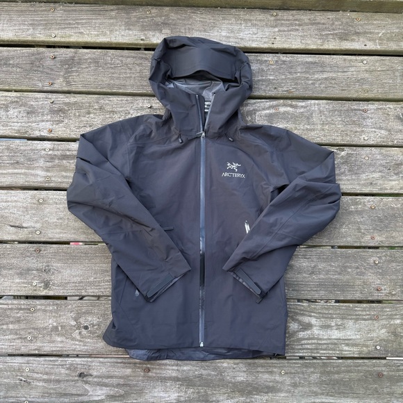 Arc'teryx beta lt black Jacket XL used - Picture 1 of 3